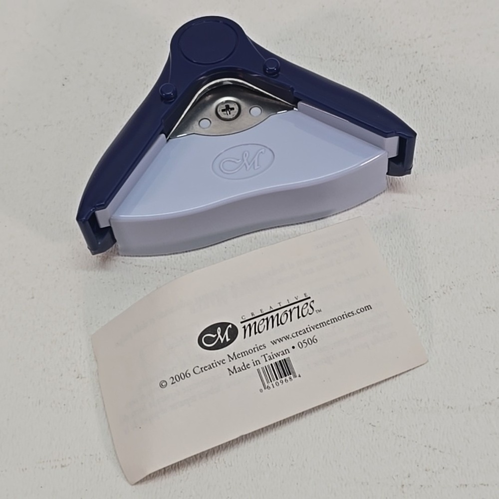 Creative Memories Corner Rounder Punch-Scrapbooking Tools